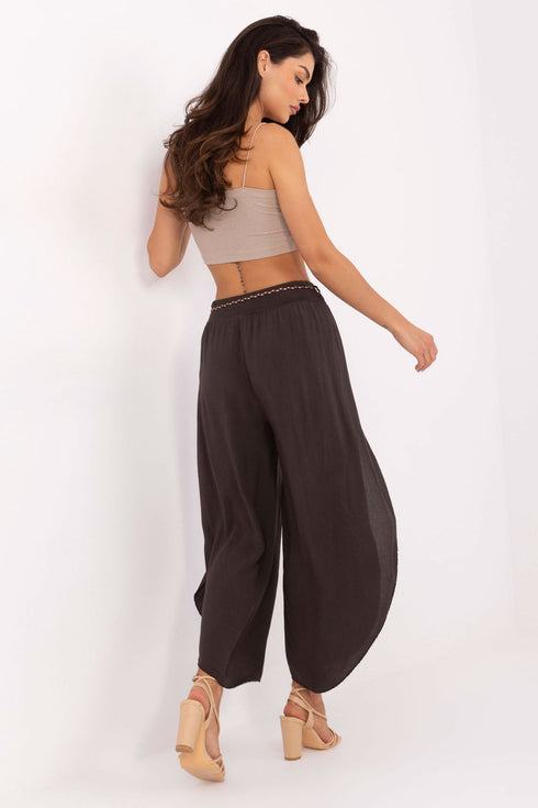 Women trousers model 215570 Och lla